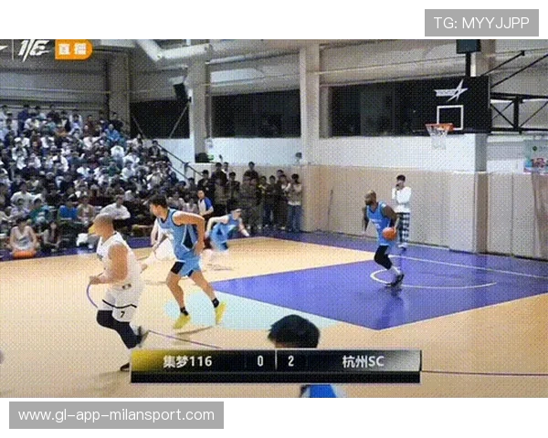 NBA球员打野球堪比降维打击普通玩家水平差距惊人 NBA球员打野球堪比降维打击普通玩家水平差距惊人