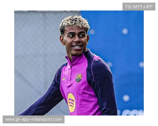 18岁票王+涅槃王者领衔!FIFPRO年度最佳11人揭晓,技术流统治足坛 18岁票王+涅槃王者领衔!FIFPRO年度最佳11人揭晓,技术流统治足坛