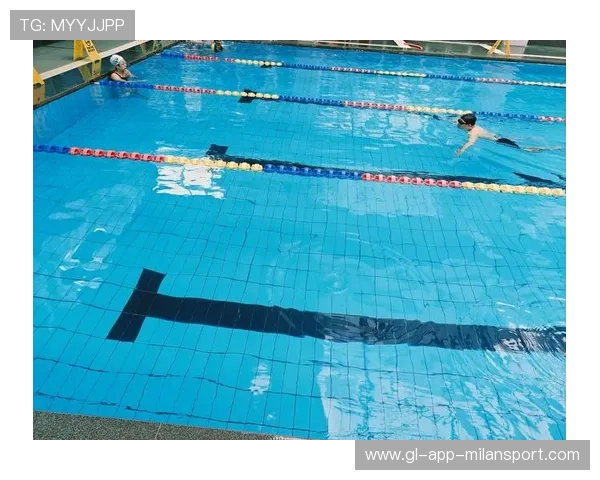 游泳队使用高频率训练法快速提升成绩被复制