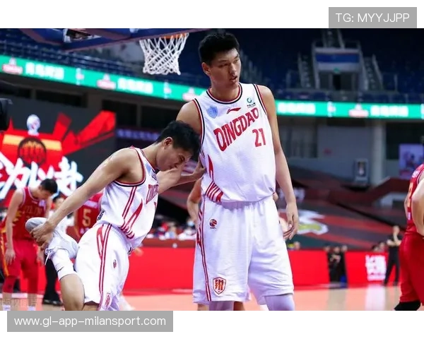 CBA刘传兴力量训练提升显著——开启篮球巅峰新篇章