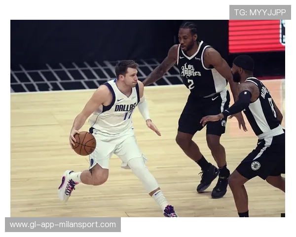 上海申花外线冲击密集迫使对方节奏完全失控