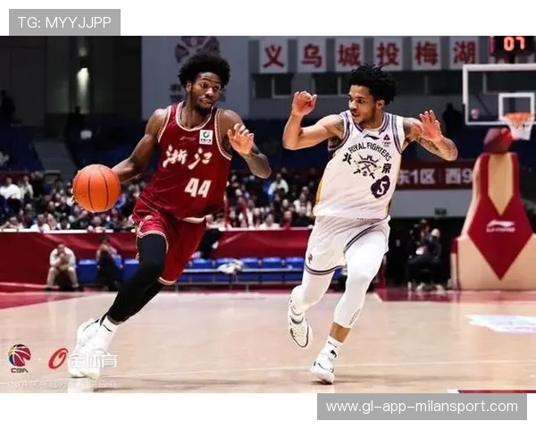 CBA浙江侧翼联动极为顺滑,主队攻势一路向上