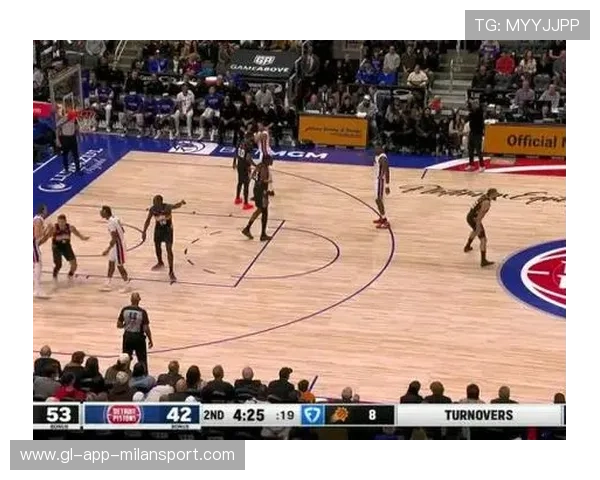 太阳训练录像：球员突破回合更加自信